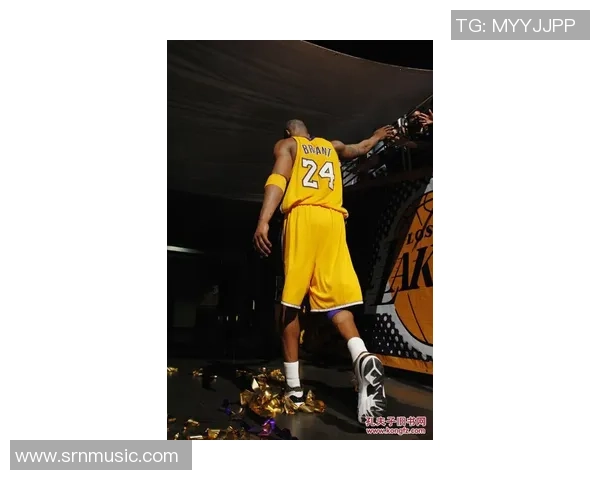 篮球历史经典战役口述史全景回顾展现传奇瞬间与英雄对决